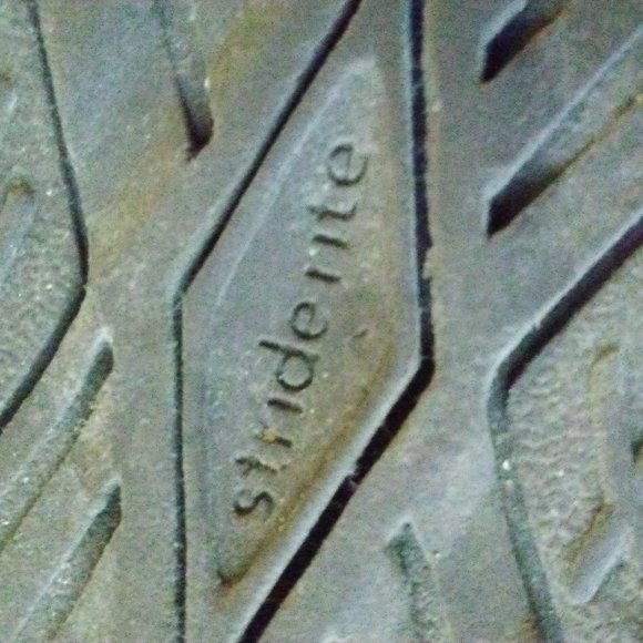 Kids sandals used stride rite - Picture 5 of 10